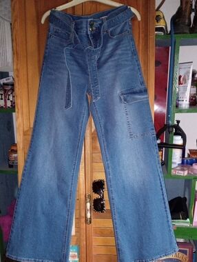 sofia by sofia vergara Blue Wide-Leg Cargo Jeans with Tie Belt